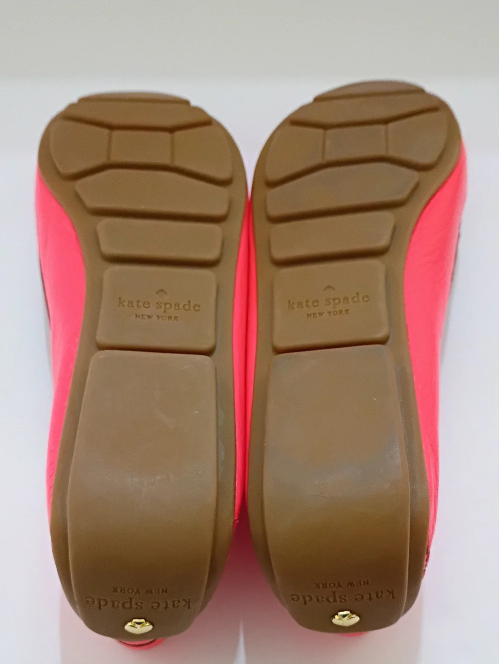KATE SPADE Pebble Leather Pink Melon Colored Tumbled Loafers Size 10M